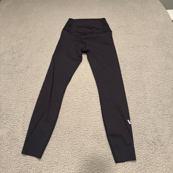 Vuori Evolve Legging Women's Uplift™ Legging Color Black Size XS - Picture 2 of 8